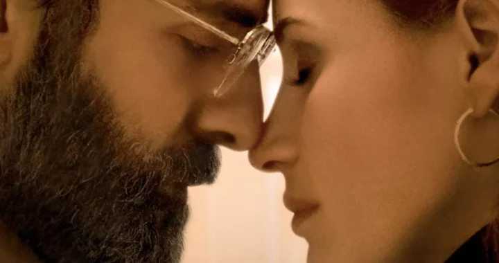 Сцены из супружеской жизни Сцены из супружеской жизни